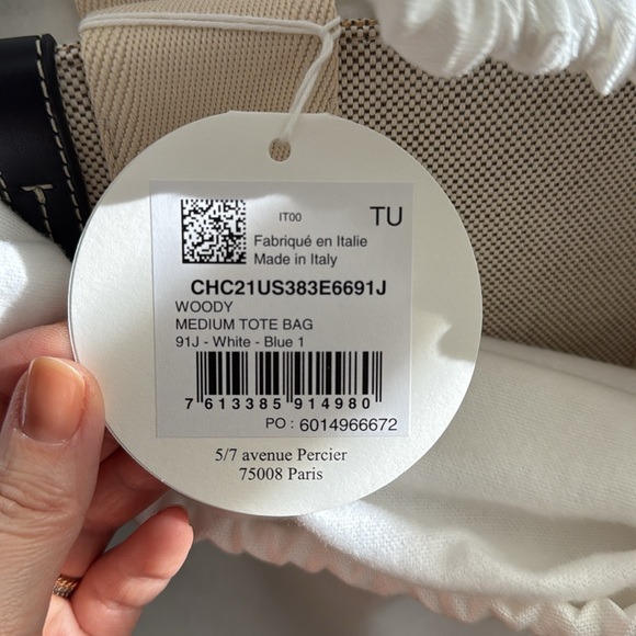 Chloe Medium Logo Tote - brand new with tag - Picture 5 of 5